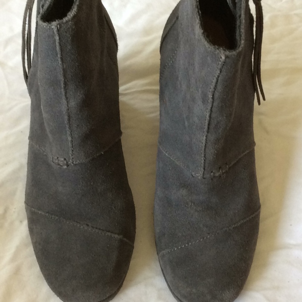 Toms desert wedge high shoes